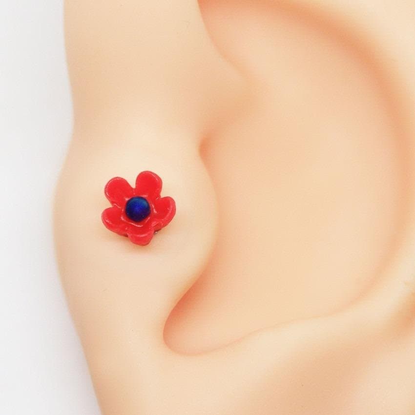 Piercing Flor Vermelha