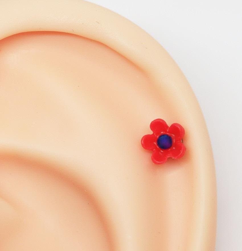 Piercing Flor Vermelha