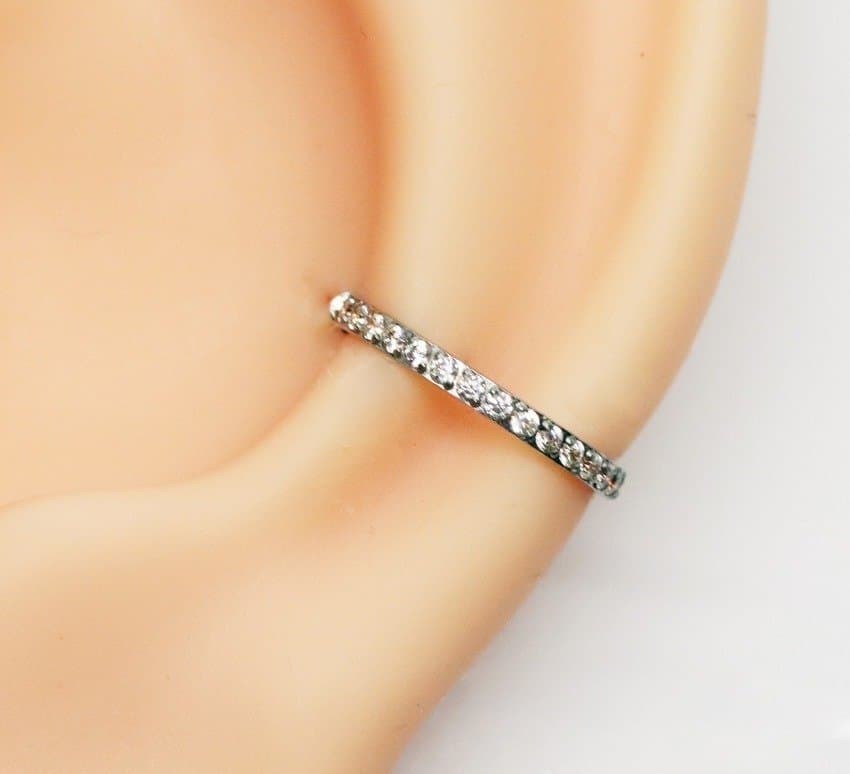 Piercing Conch Argola Segmento Clicker com Zircônias em Aço