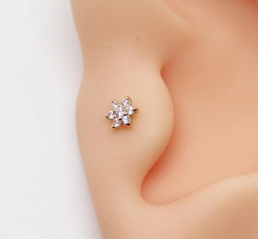 Piercing Trágus Flor Cravejada em Ouro 18k