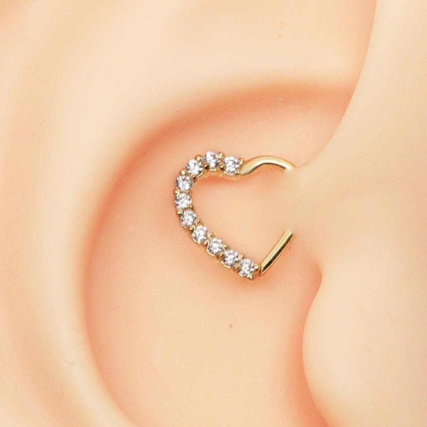 Piercing Clips Daith Coração em Ouro 18K