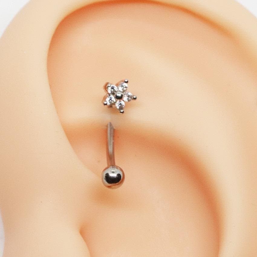 Piercing Rook Intímo Banana Florzinha Cravejada