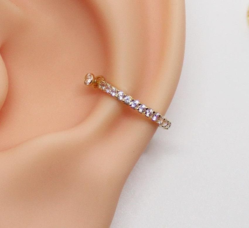 Piercing Conch Ouro 18k com Fileira Zircônias