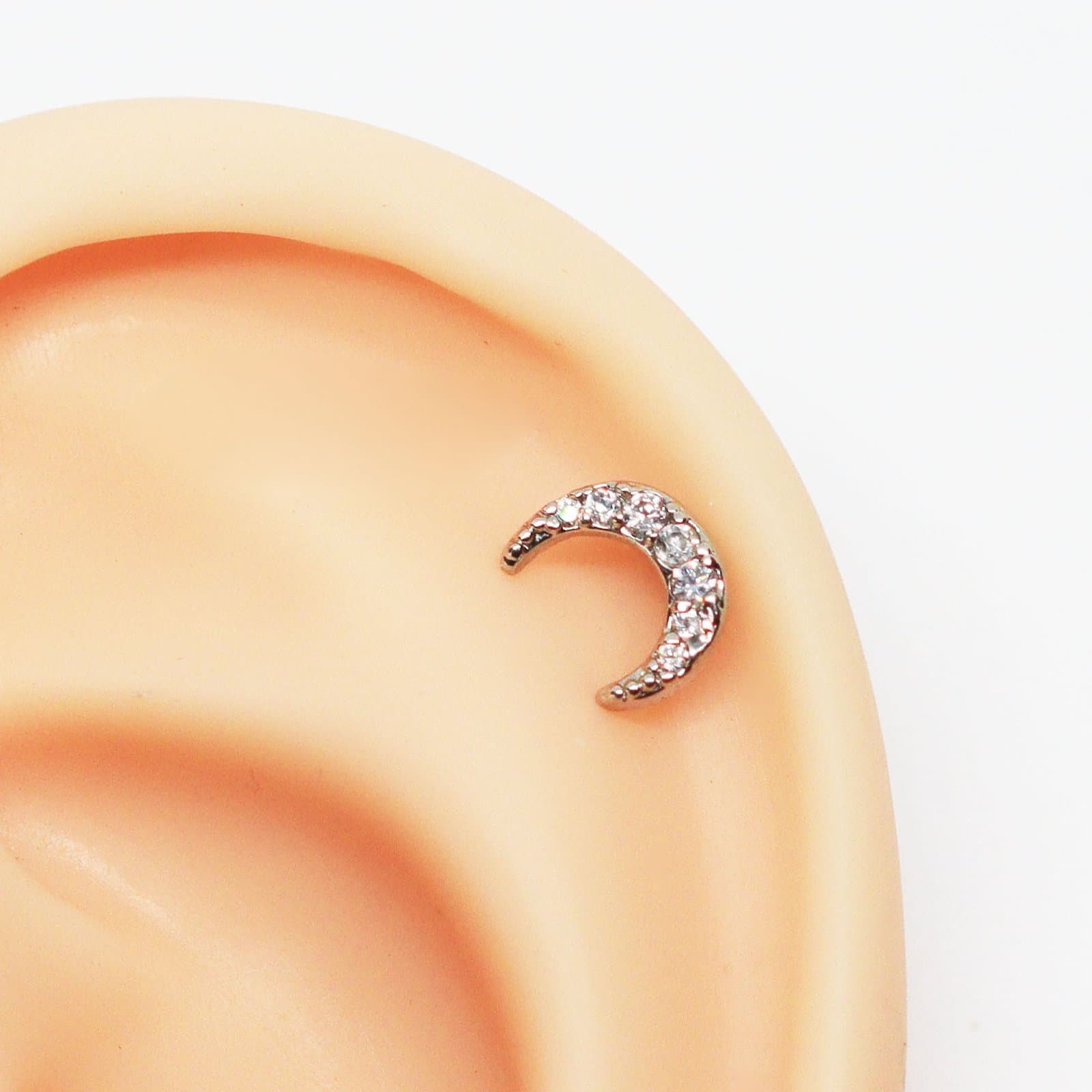 Piercing Helix Lua Cravejada Folheada a Ouro Branco